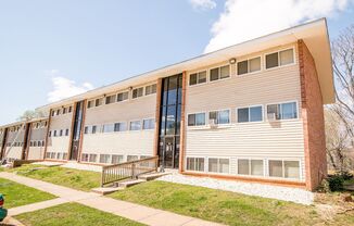 2 beds, 1 bath, 850 sqft, $775, Unit Apt. 60
