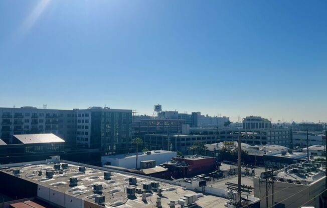 1 bed, 2 baths, 1,189 sqft, $3,950, Unit 504