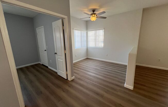 2 beds, 1 bath, $1,450, Unit # 1050