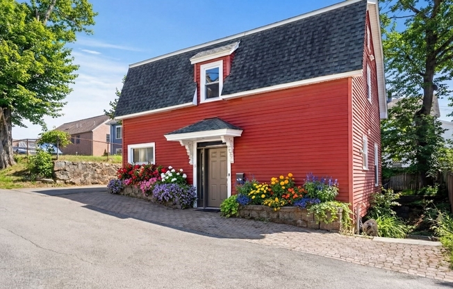 15 LEXINGTON TERRACE