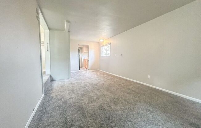 6505-6509 NE 66th Ave