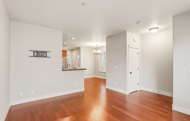 2 Bedroom, 2.5 Bathroom Townhouse in Arbor Villebois!