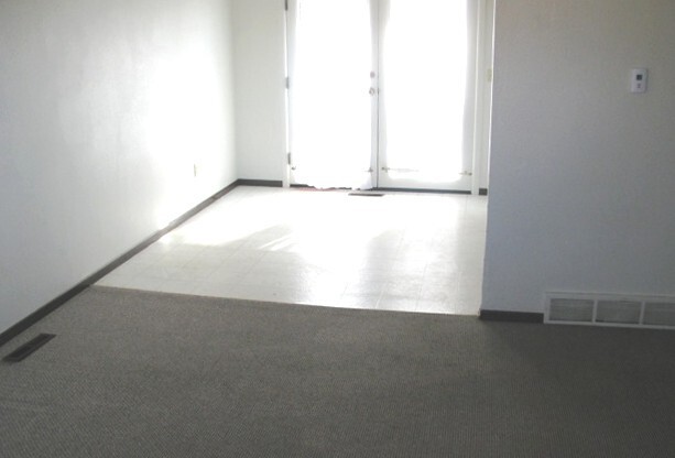427 E. 6th Street - Plum
