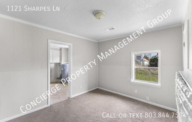 1121 SHARPES LN