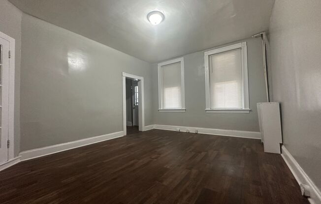 4 beds, 1 bath, $1,800