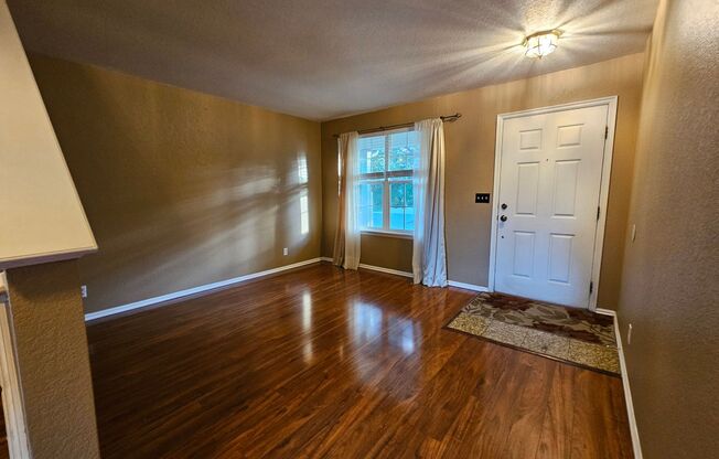 Fabulous 4 Bed Home Near Buckley Space Force Base