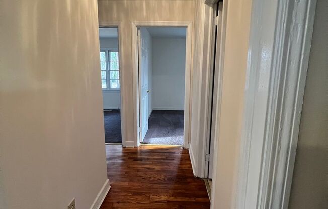 3 beds, 1 bath, $1,200