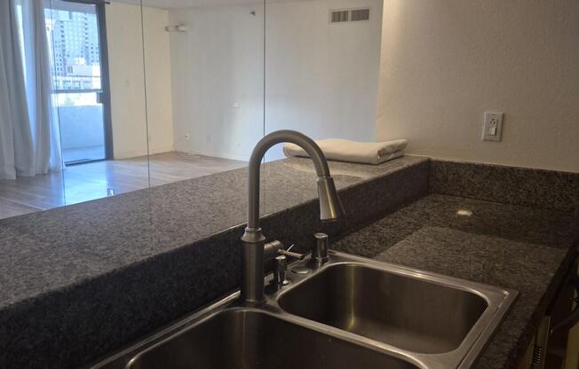 1 bed, 1 bath, 754 sqft, $2,600, Unit 1101