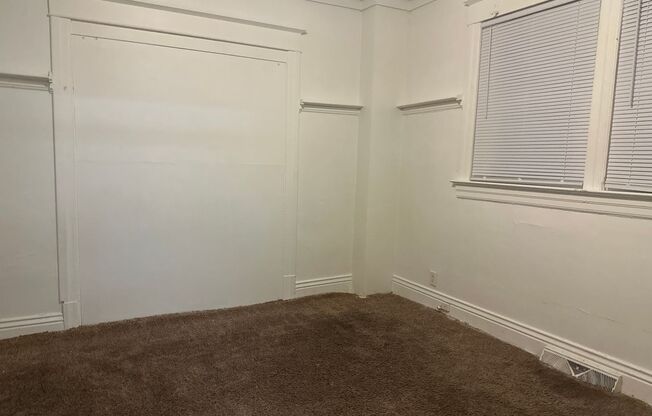 Newly renovated south side 3 BR/2BA located near downtown!