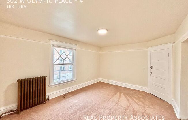 302 W Olympic Place