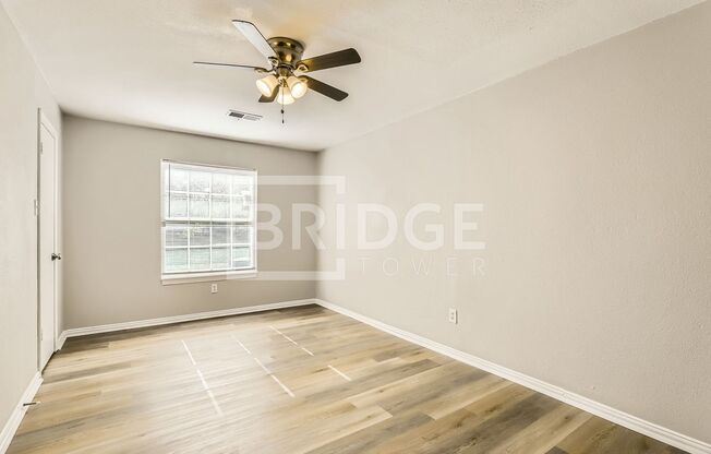 3 beds, 1 bath, $1,895