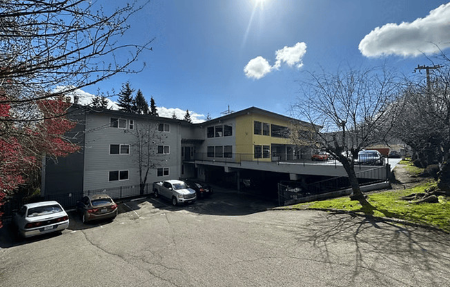 Mountain View Apartment