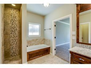 3 beds, 2.5 baths, $2,195