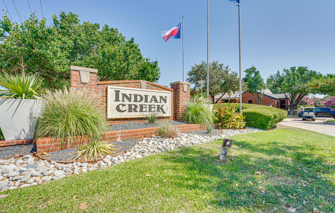 the sign creek at the entrance to the subdivision