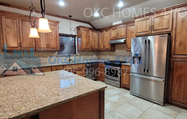 3 beds, 2.5 baths, $2,025