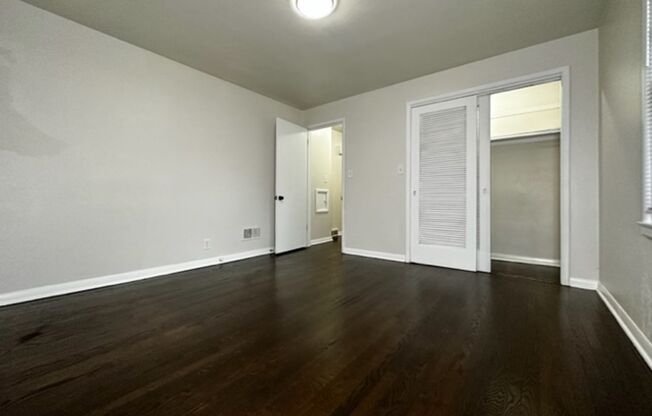 2 beds, 1 bath, $1,645