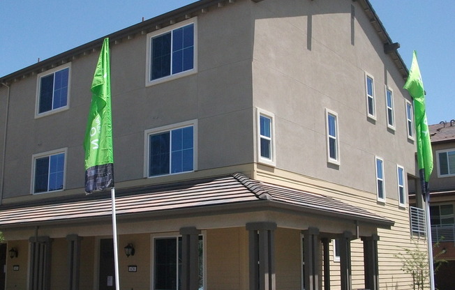 New Townhouse 3 bed 3.5 bath In South San Jose