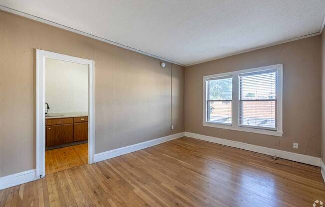 Grand and Dale Apartments, St Paul, MN