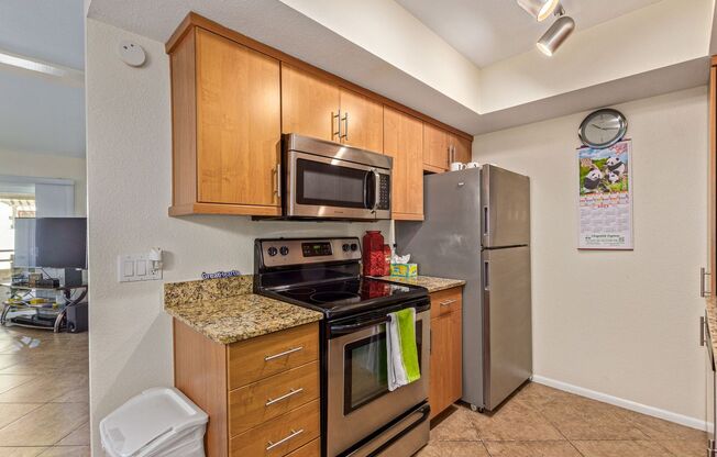 2 beds, 2 baths, $3,900, Unit APARTMENT P201