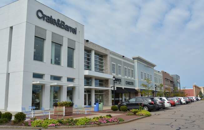 Crate and barrel, storefronts at derby street