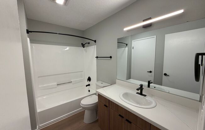 2 beds, 2 baths, 980 sqft, $2,675, Unit M104