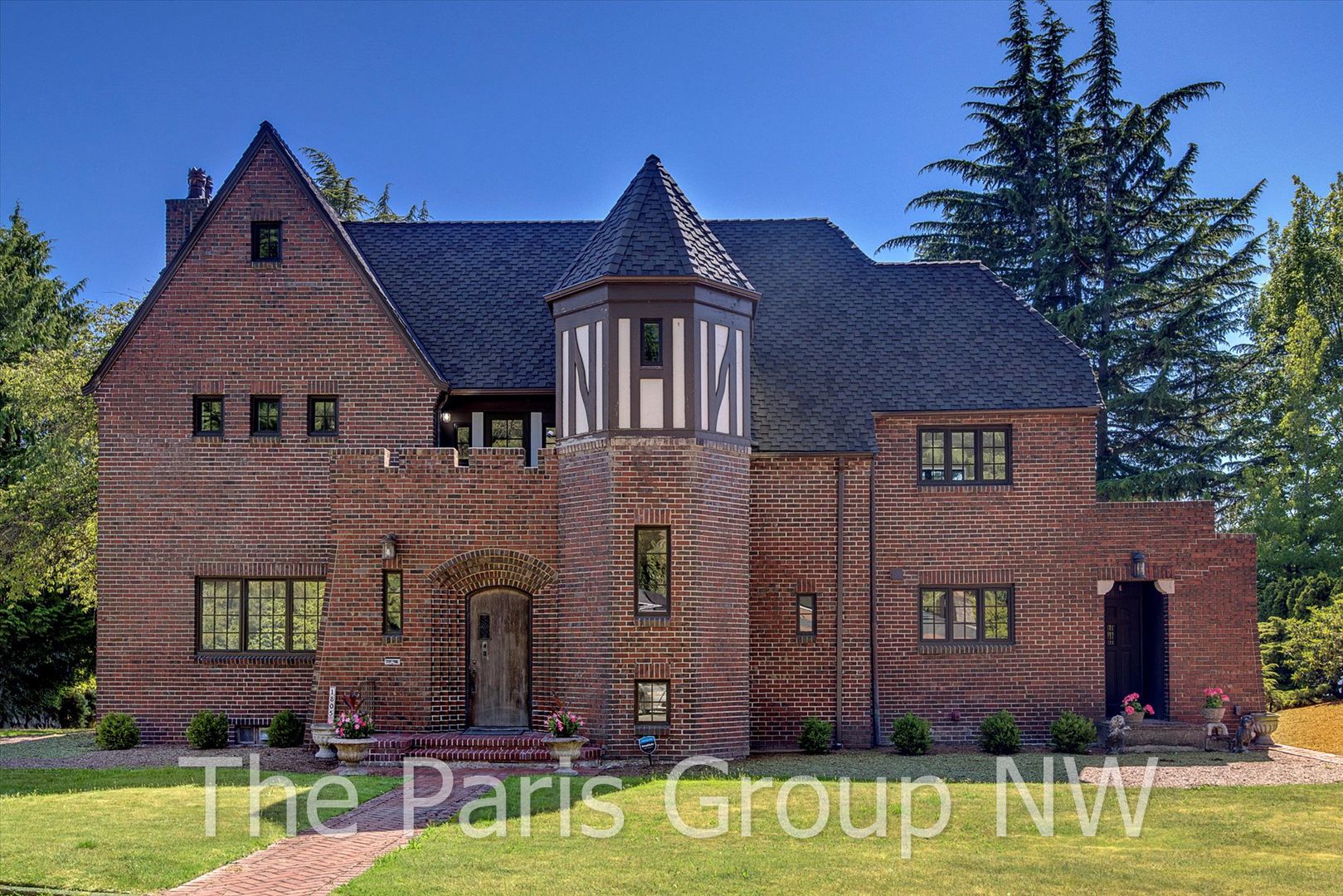 Amazing 1932 Blue Ridge Castle * Stunning 2025 Restoration * Community Pool, Tennis & Beach