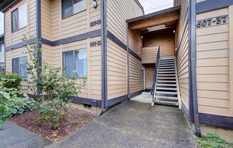 Cozy 2 bdrm 2 bath Condo - $500 OFF the 1st Months Rent!!