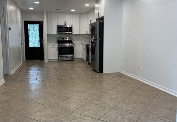 1508 VALLEYRIDGE DR