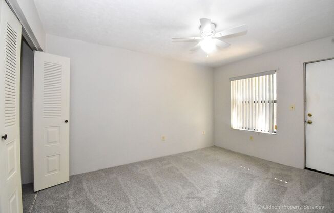 2 beds, 1 bath, $1,200, Unit Apt 6