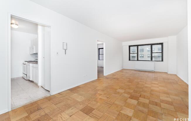 1 bed, 1 bath, 627 sqft, $4,795, Unit 10-H