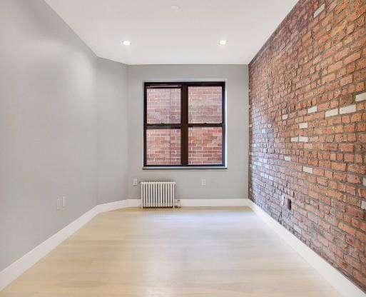 2 beds, 1 bath, $5,995, Unit 3E