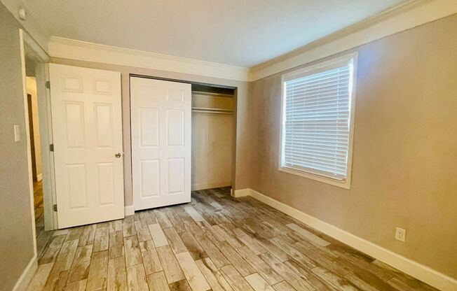 2 beds, 1 bath, $1,500