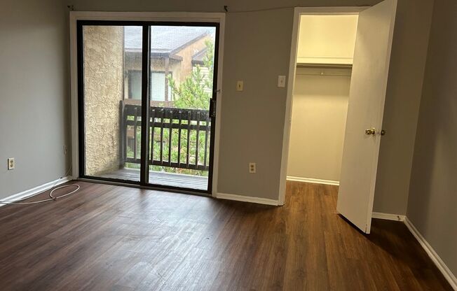 1 bed, 1 bath, $1,400