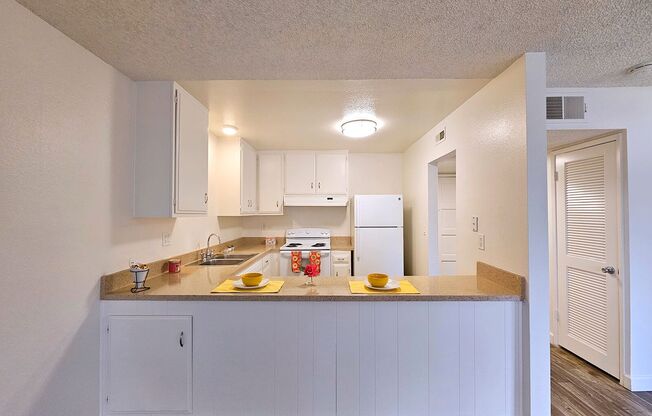 1 bed, 1 bath, 650 sqft, $1,845, Unit 093