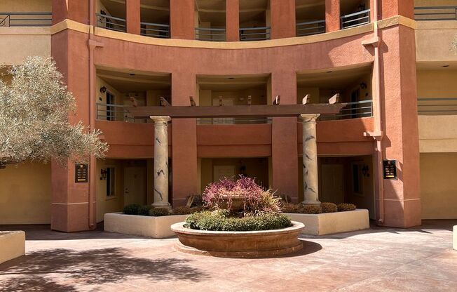 2 beds, 2 baths, $2,000, Unit # 334