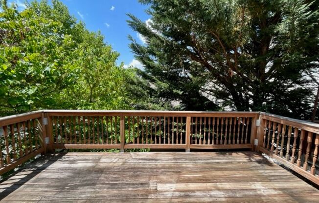 Spacious and bright 3 BR 3.5 BA TH with garage!