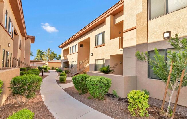 2 beds, 2 baths, $1,550, Unit #2003