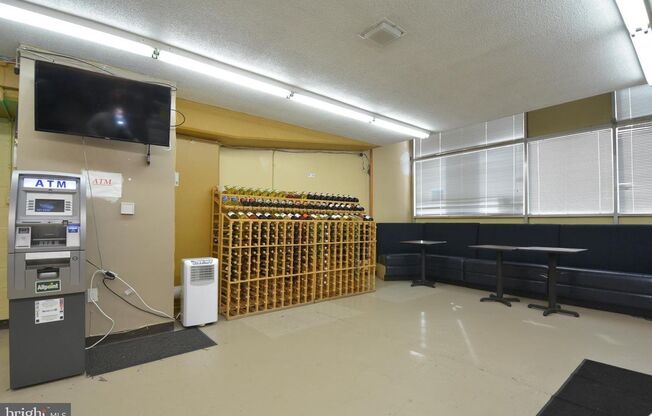 1 bed, 1 bath, $2,000, Unit Unit# 626