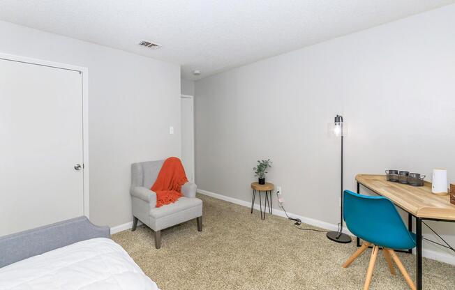 2 beds, 2 baths, 1,000 sqft, $892