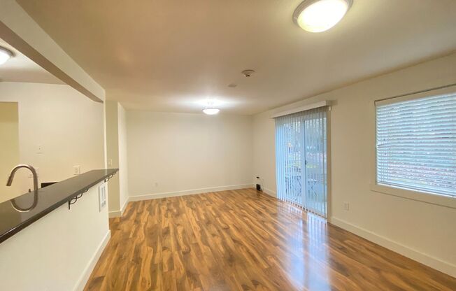 Fantastic location for this spacious 2 level townhouse