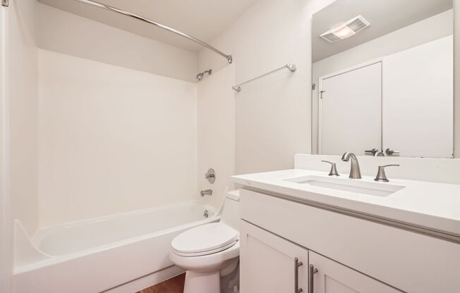 1 bed, 1 bath, 800 sqft, $2,095, Unit Unit B101