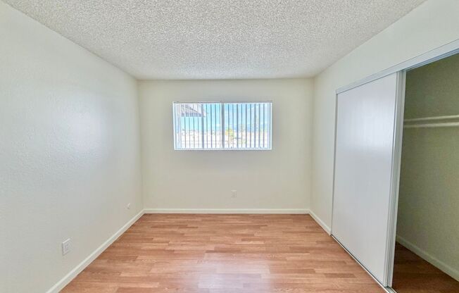 2 beds, 1 bath, 900 sqft, $2,375, Unit 56