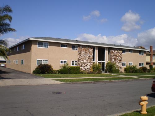 4121 Howard Ave.