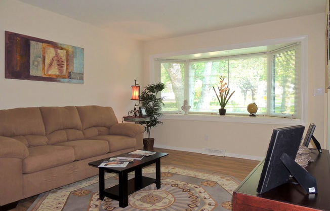 3 Bedroom, 2 bathroom Ranch for Rent!