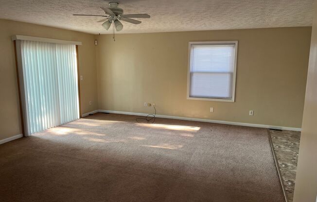 3 beds, 1 bath, $1,200