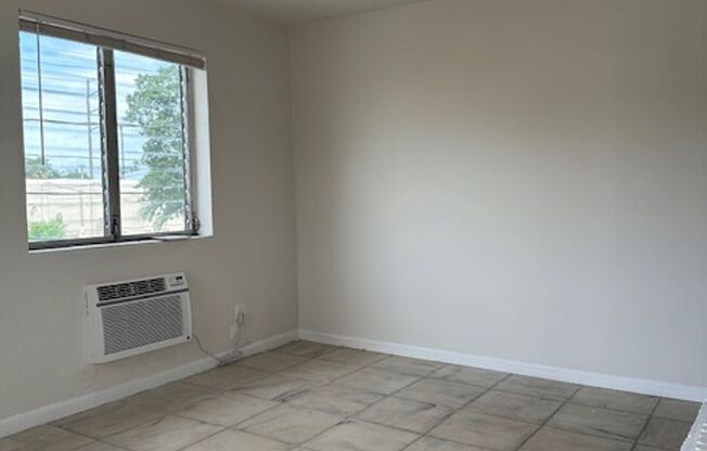 Antiquera Ave 119-127