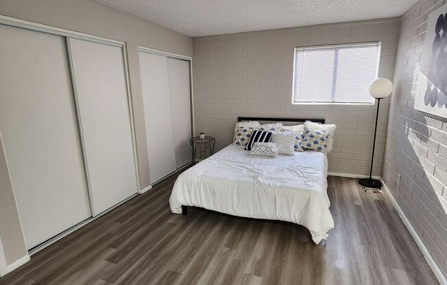 2 beds, 2 baths, 965 sqft, $1,399, Unit W105