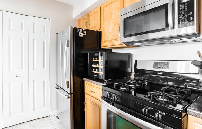 1 bed, 1 bath, 797 sqft, $3,250, Unit 404