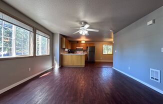 2 beds, 1.5 baths, $1,550, Unit 1562