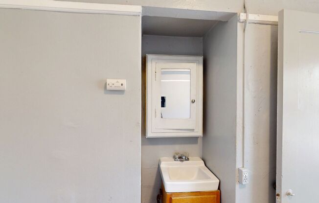 Studio, , 118 sqft, $1,100, Unit 6